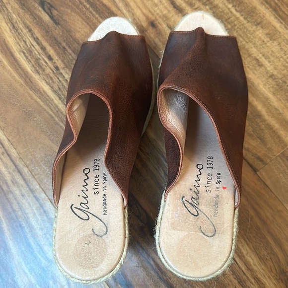 GAIMO size 9.5 US Gossa Brown Leather Slide Wedge Espadrille Sandal Slip-On Shoe - Picture 7 of 7